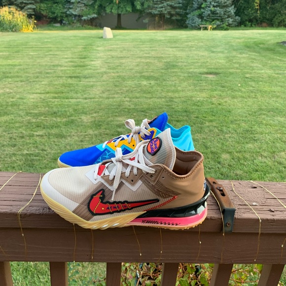 Lebron 18 Low Wile E. Vs Road Runner Space Jam - Picture 4 of 8